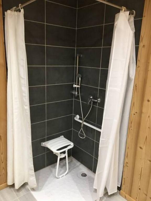 Hotel Les Combelles Chatel Bagian luar foto