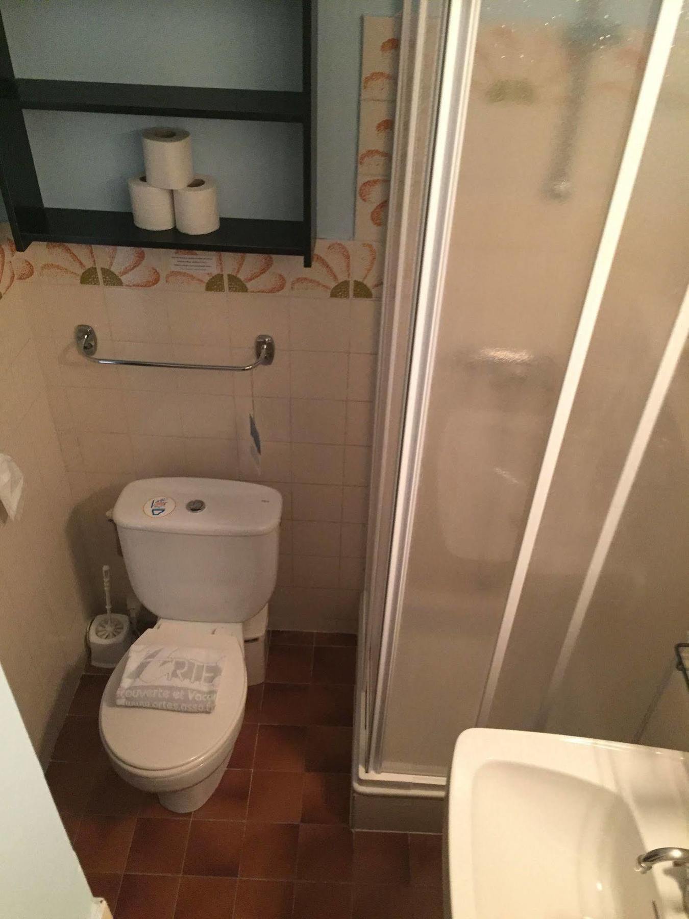 Hotel Les Combelles Chatel Bagian luar foto